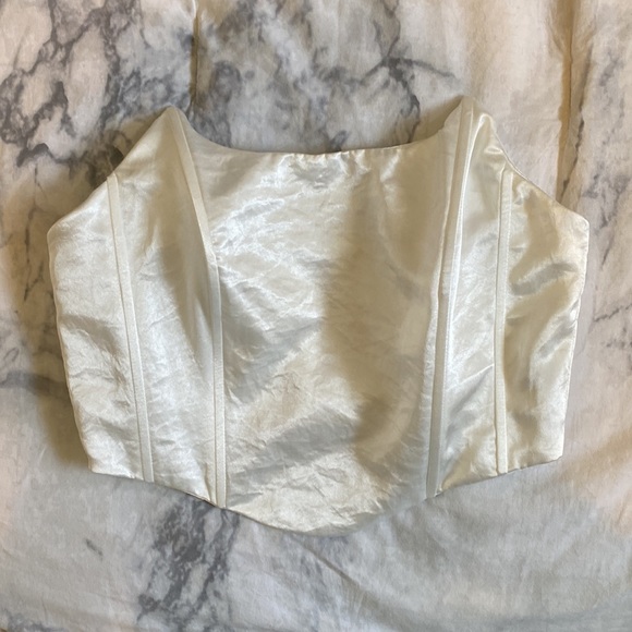 SHEIN Satin Tube Top - Picture 3 of 5